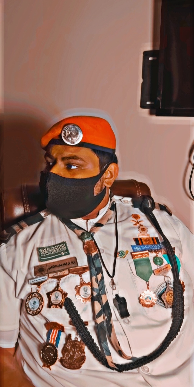 يزيد خالد الظاهري